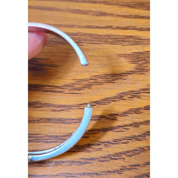 Vintage Zigzag Hinged Cuff Bracelet With Rhinestone Accents Adjustable Fit - Picture 4 of 6